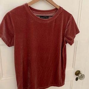 Size XS Velvet Rose Pink T-shirt